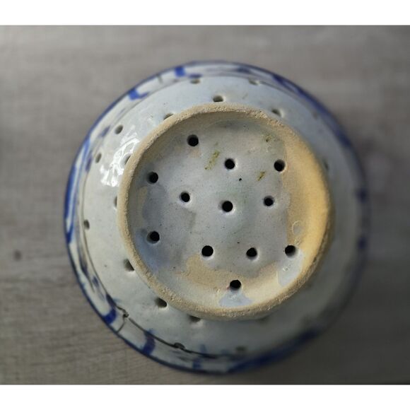 Vintage Mexican Folk Art Stoneware Pottery Strainer - Picture 5 of 5
